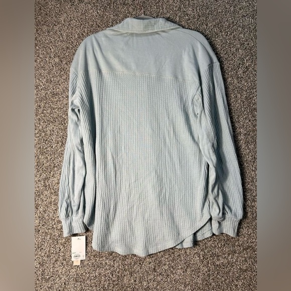 SO Women's Oversized Corduroy Button-Down Shacket Blue Size M NWT - Picture 6 of 8